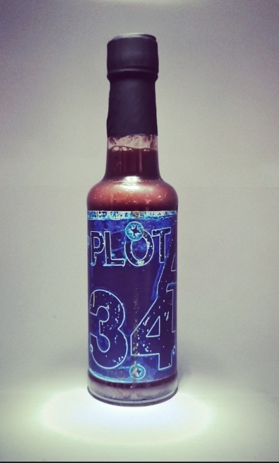 plot 34 trinidad scorpion and blueberry (7/10) sauce